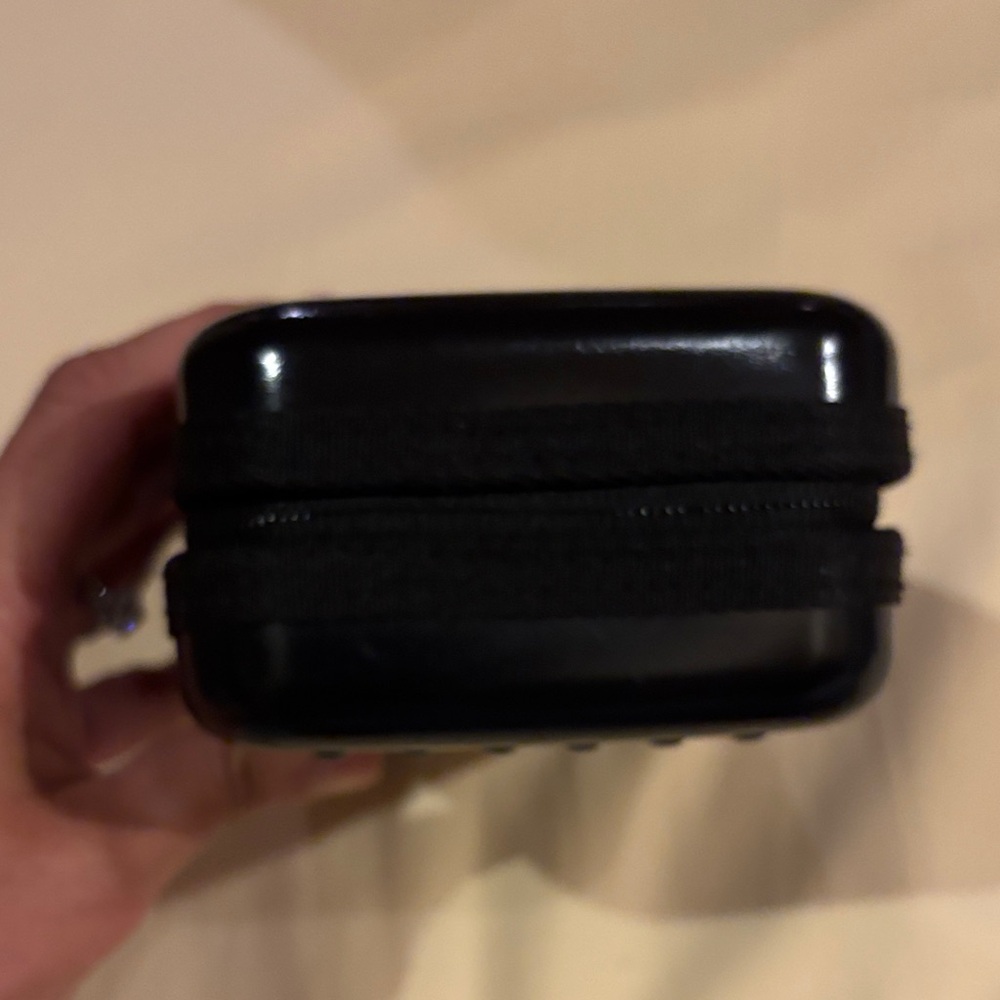 Salvatore Ferragamo Black travel clutch bag - Picture 5 of 9